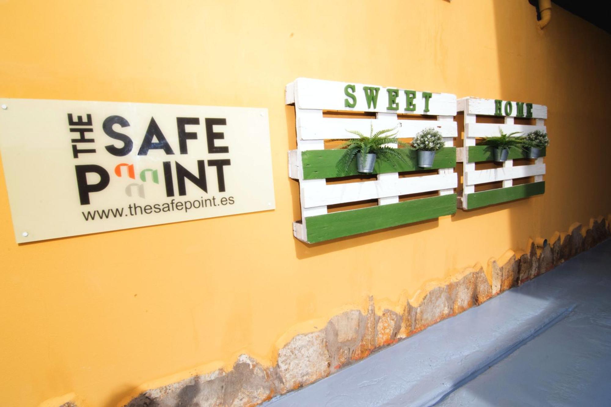 The Safe Point Residential Castillo Castillo del Romeral Luaran gambar